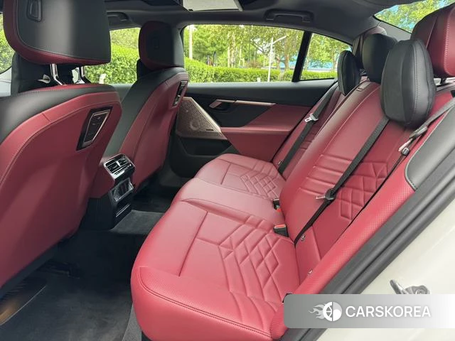 BMW 5 series id 4335864 из Китая 13