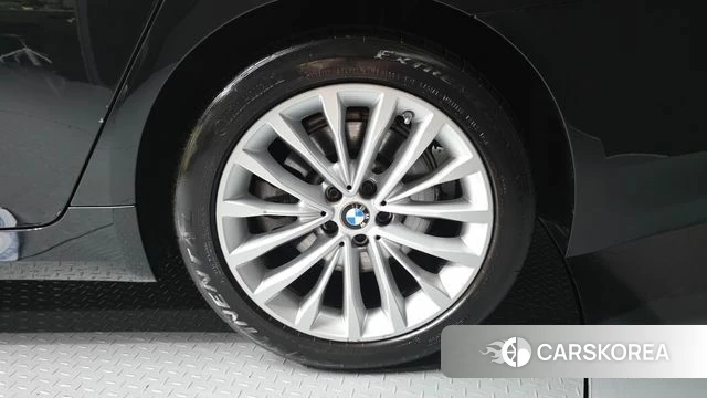 BMW 5 Series (G30) id 4495211 из Кореи 13