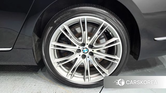 BMW 7 Series (G11) id 4383965 из Кореи 13