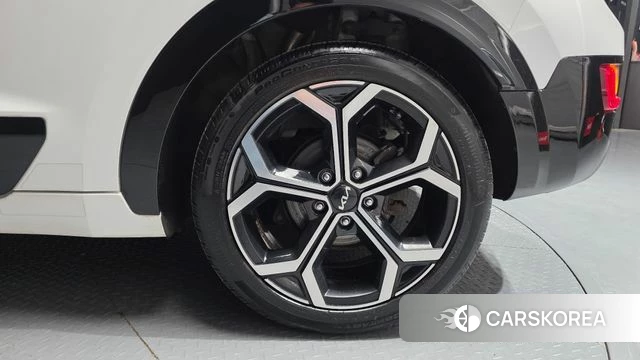 Kia Di Ol Nu Niro id 4330396 из Кореи 13