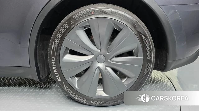 Tesla Model Y id 4549187 из Кореи 13