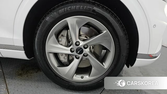 Genesis GV70 id 4607750 из Кореи 13