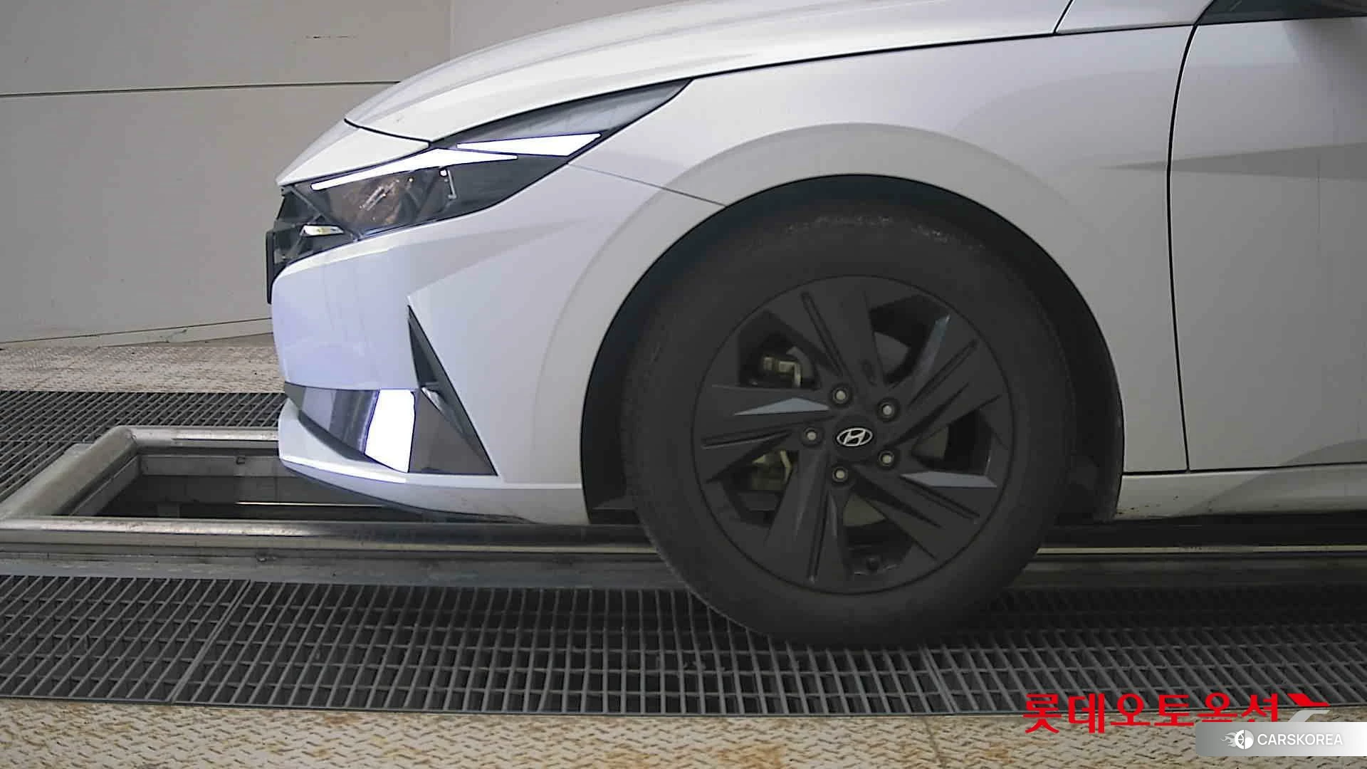 Hyundai Avante id 4289461 из Кореи 13