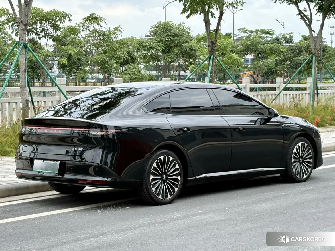 Nissan N7 id 4455048 из Китая 13