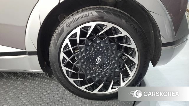 Hyundai Ionic 5 id 4529696 из Кореи 13