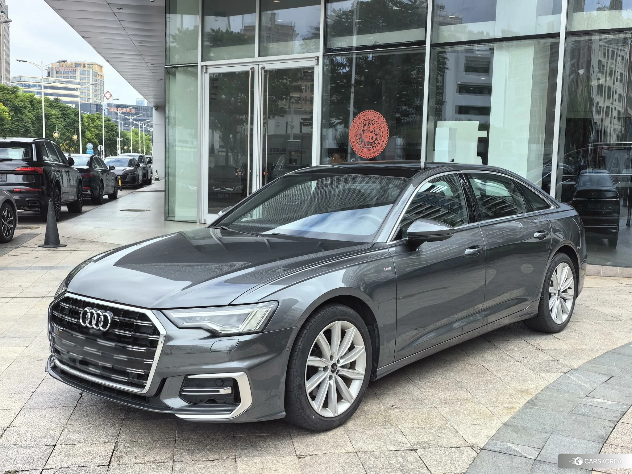 Audi A6L id 4454432 из Китая 13