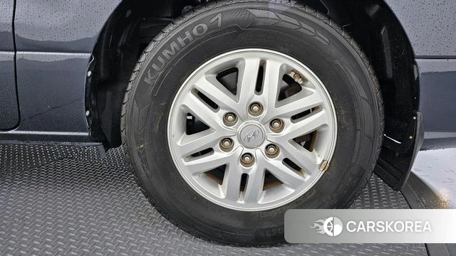 Hyundai The New Grand Starex id 4351329 из Кореи 13
