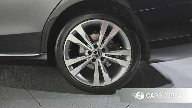 Mercedes-Benz C-Class W205 id 4325953 из Кореи 13