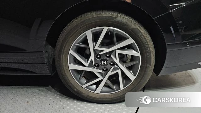 Hyundai Grandeur Hybrid (GN7) id 4243521 из Кореи 13