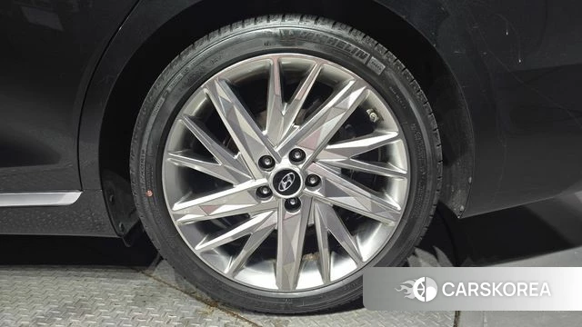 Hyundai The New Grandeur IG id 4631858 из Кореи 13