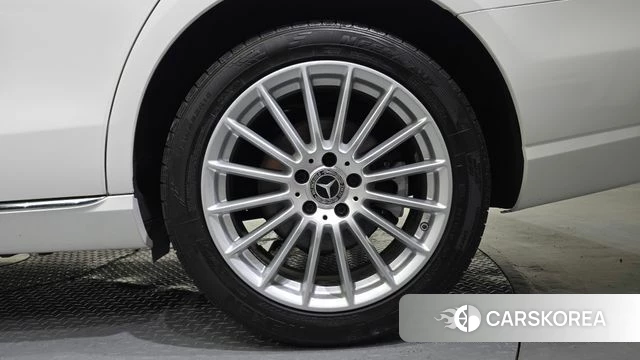 Mercedes-Benz E-Class W213 id 4518833 из Кореи 13
