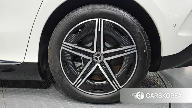 Mercedes-Benz EQE V295 id 4655634 из Кореи 13
