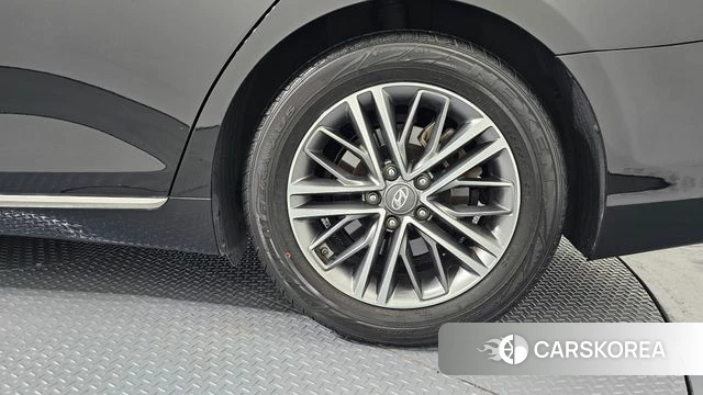 Hyundai Grandeur IG id 4574325 из Кореи 13