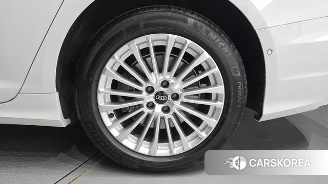 Audi A6 (C8) id 4196004 из Кореи 13
