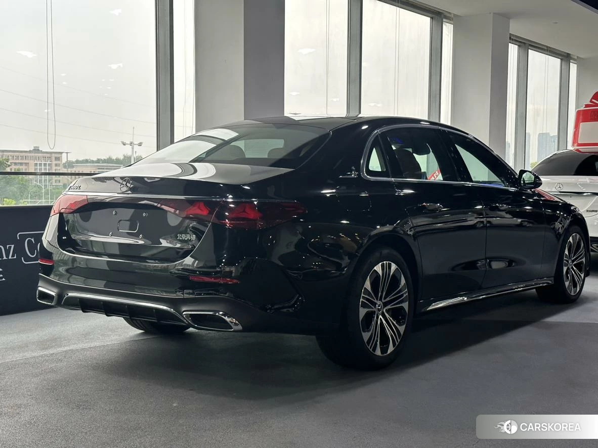 Mercedes-Benz E-Class id 4498577 из Китая 13