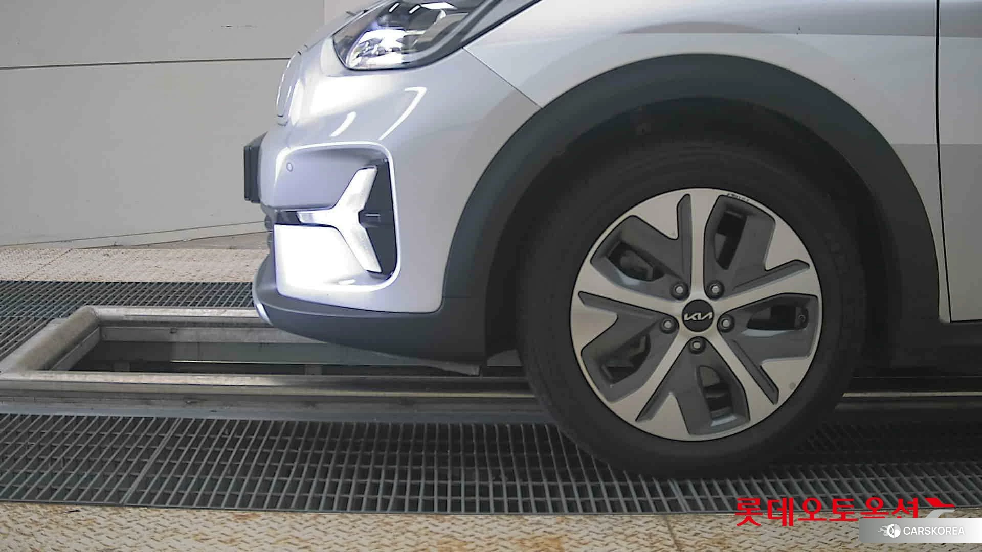 Kia Niro Plus id 4669073 из Кореи 13
