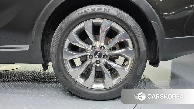 Kia The New Sorento id 4459441 из Кореи 13