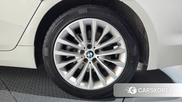 BMW 5 Series (G30) id 4188600 из Кореи 13