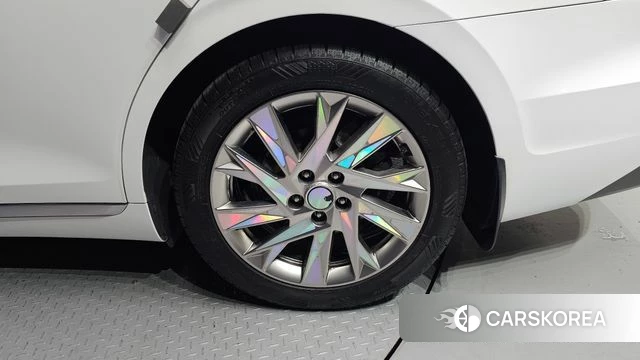 Hyundai The New Grandeur IG Hybrid id 4445554 из Кореи 13