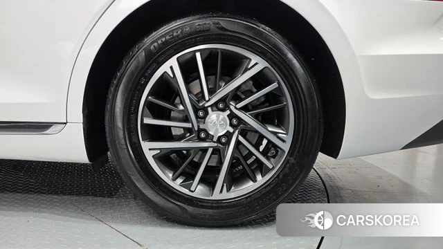 Hyundai The New Grandeur IG id 4250671 из Кореи 13