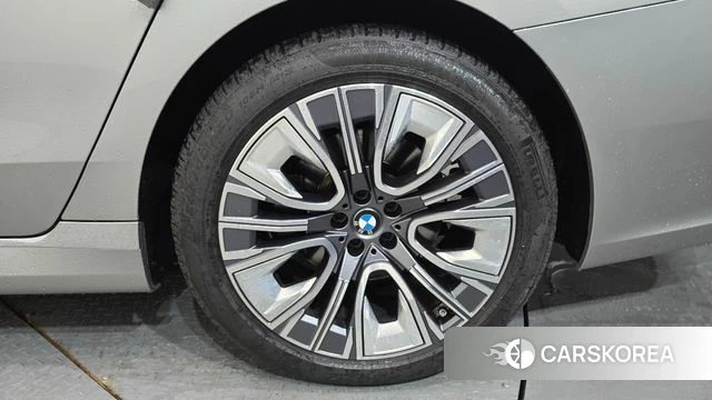 BMW 7 Series (G70) id 4608163 из Кореи 13