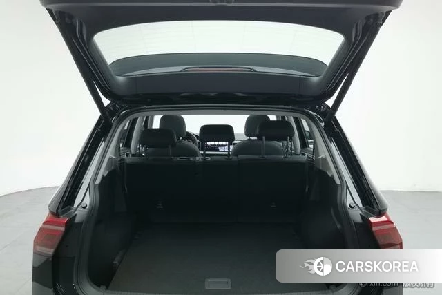 Volkswagen Tiguan L id 4300315 из Китая 13
