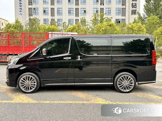 Toyota Granvia (overseas) id 4261886 из Китая 13