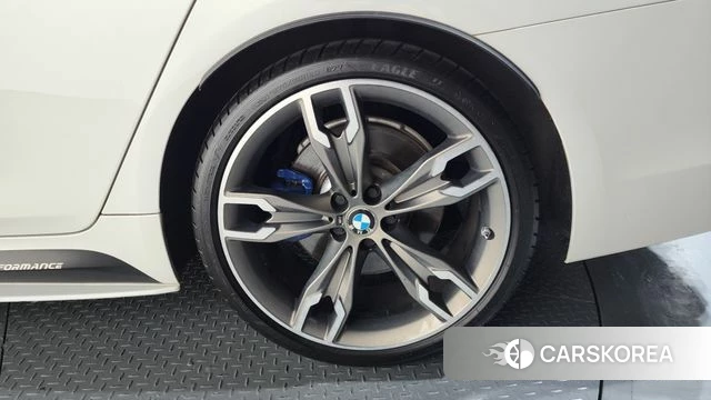 BMW 5 Series (G30) id 4285734 из Кореи 13