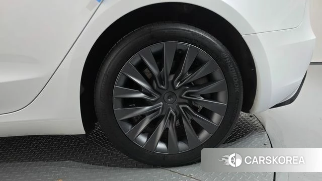 Tesla Model 3 id 4706337 из Кореи 13