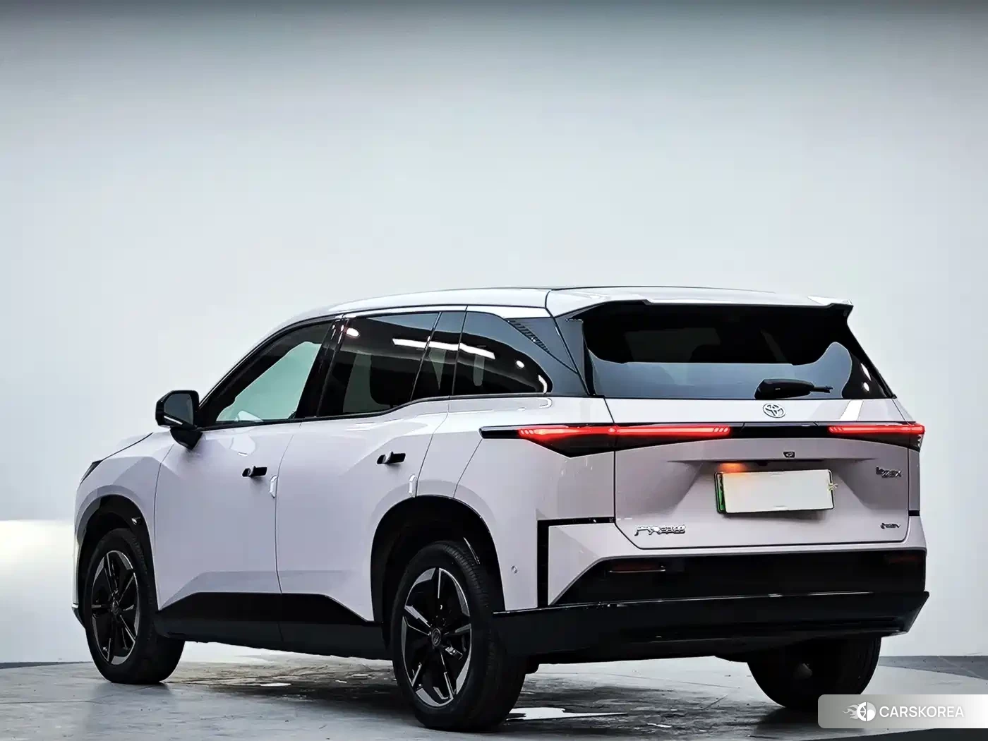 Toyota Platinum Wisdom 3X id 4644381 из Китая 13