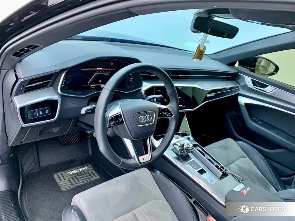 Audi A6L id 4644454 из Китая 13