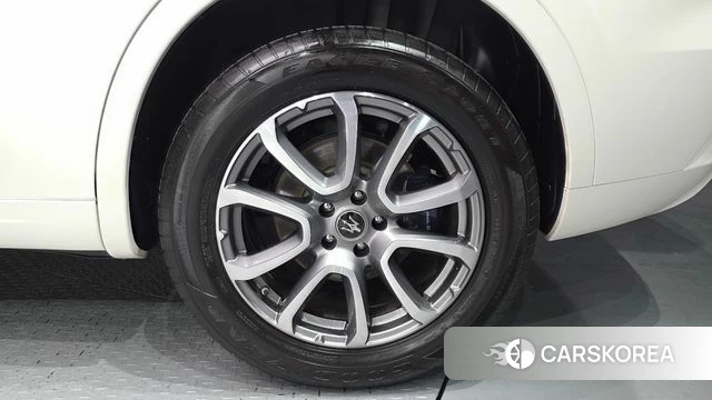 Maserati Levante id 4763972 из Кореи 13