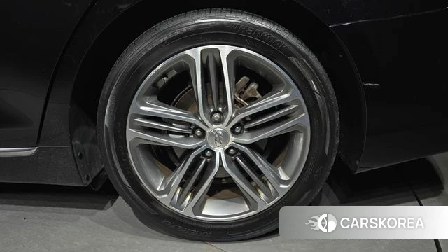 Hyundai Grandeur IG id 4430665 из Кореи 13