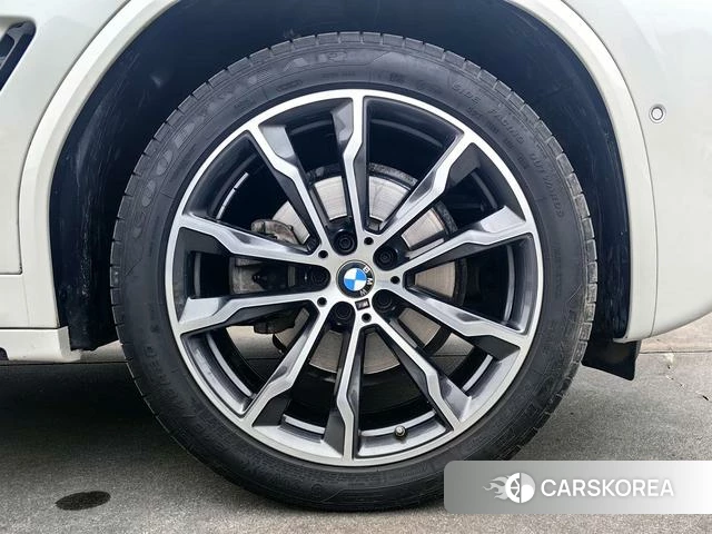 BMW X3 id 4307325 из Китая 13