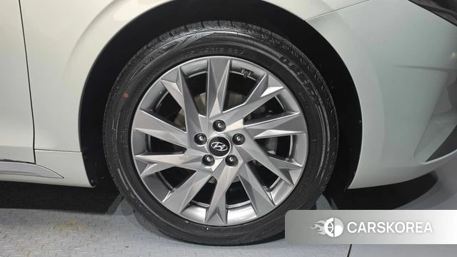 Hyundai The New Grandeur IG Hybrid id 4350891 из Кореи 13
