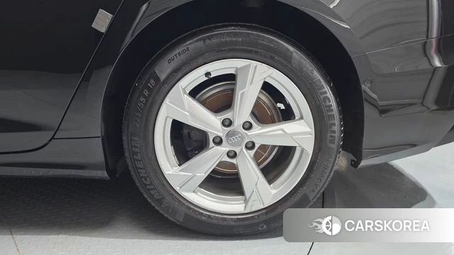 Audi A6 (C8) id 4274913 из Кореи 13