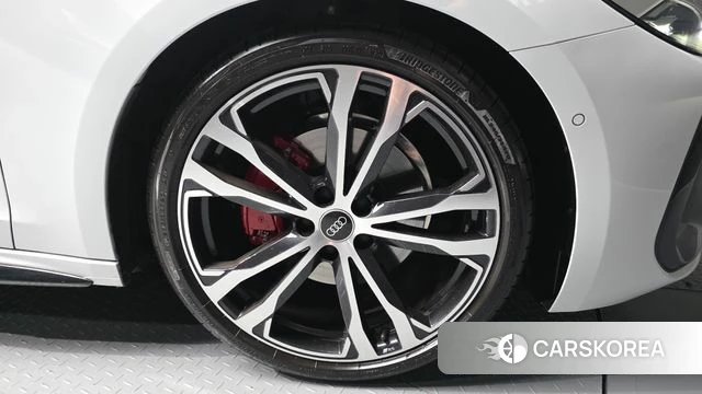 Audi A5 (B10) id 4349075 из Кореи 13