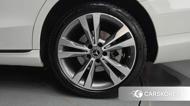 Mercedes-Benz C-Class W205 id 4445270 из Кореи 13