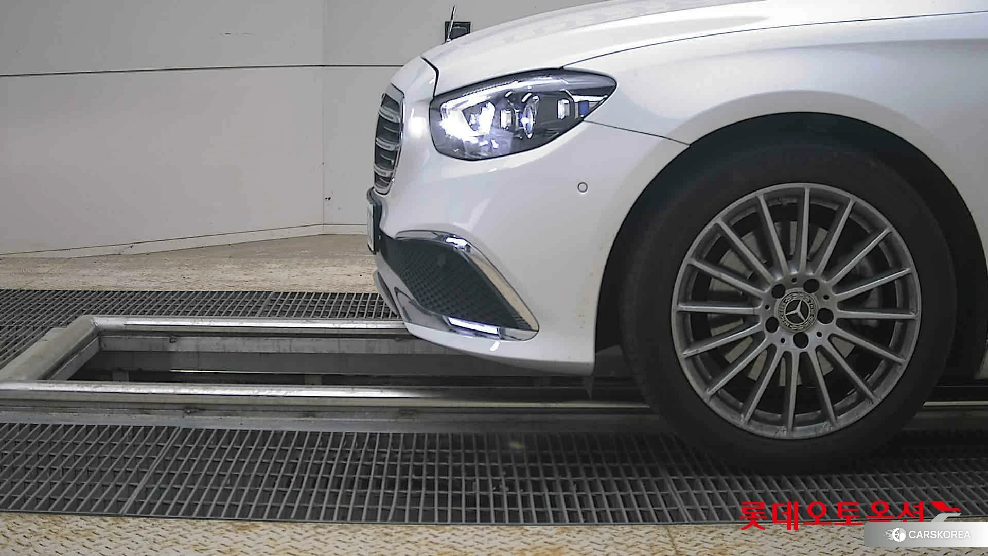 Mercedes-Benz Mercedes-Benz E250 id 4289671 из Кореи 13