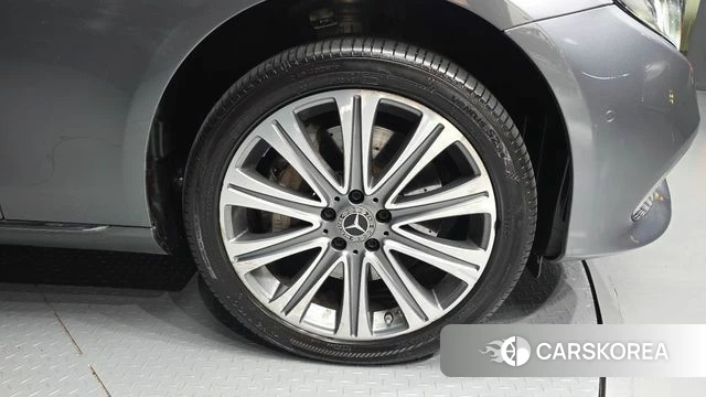 Mercedes-Benz E-Class W213 id 4529997 из Кореи 13