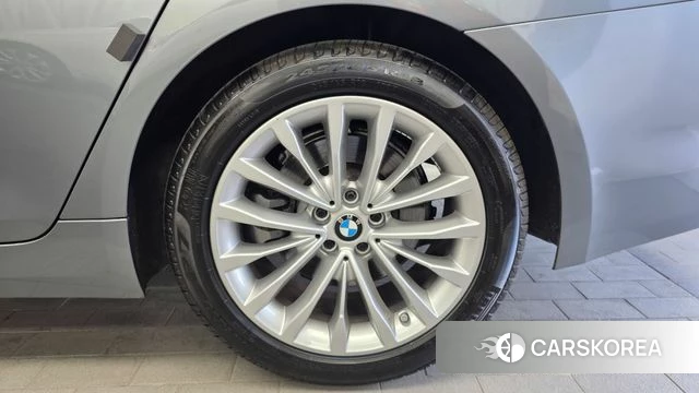 BMW 5 Series (G30) id 4448122 из Кореи 13