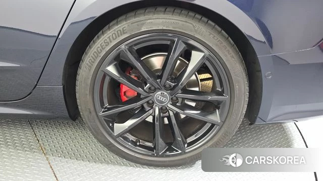 Audi A7 (4K) id 4555013 из Кореи 13