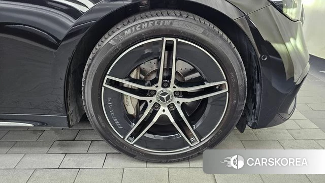 Mercedes-Benz E-Class W214 id 4686924 из Кореи 13