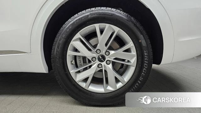 Genesis GV70 id 4870685 из Кореи 13
