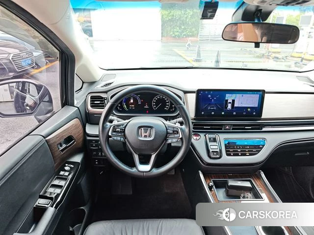 Honda Odyssey id 4358984 из Китая 13