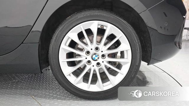 BMW 1 Series (F40) id 4507766 из Кореи 13
