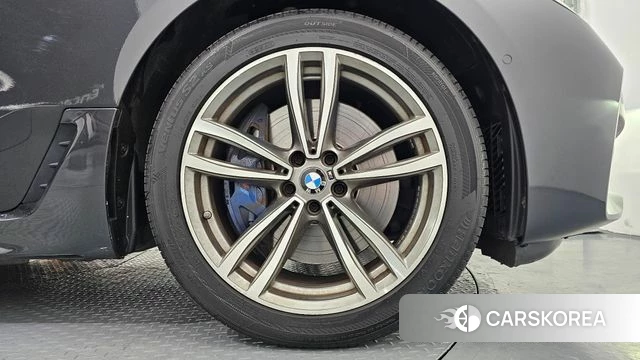 BMW 6 Series GT (G32) id 4338855 из Кореи 13