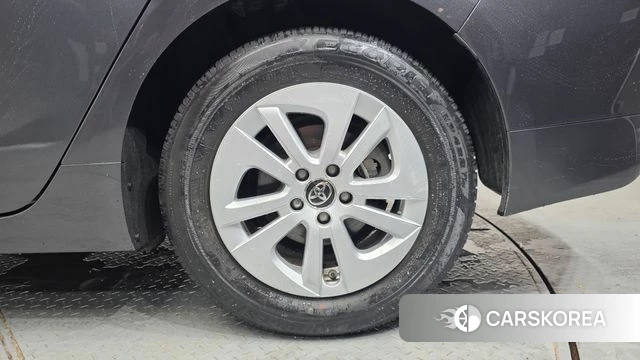 Toyota Prius 4th Generation id 4568801 из Кореи 13