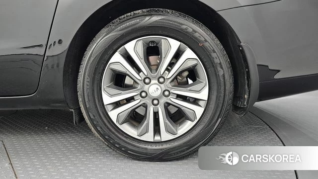 Kia The New Carnival id 4304515 из Кореи 13