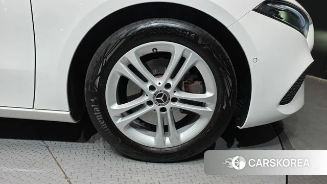 Mercedes-Benz A-Class W177 id 4571664 из Кореи 13